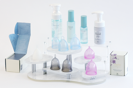 月経カップ配布